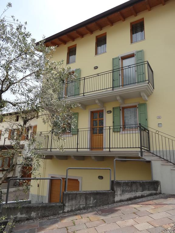 ピエトラムラタCasa Elisaアパートメント エクステリア 写真